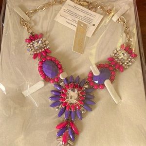 🆕 Beautiful statement piece necklace